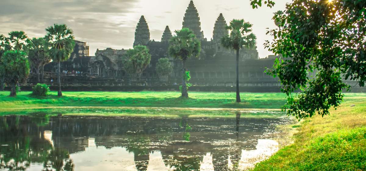 QC309 - 04 DIAS INCRÍVEIS NO CAMBOJA   - GUIA EM PORTUGUES